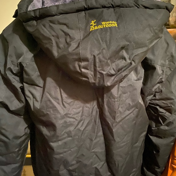 Wantdo Men's Mountain Windproof Rain Waterproof Ski hooded Jacket Black Medium - Picture 6 of 9